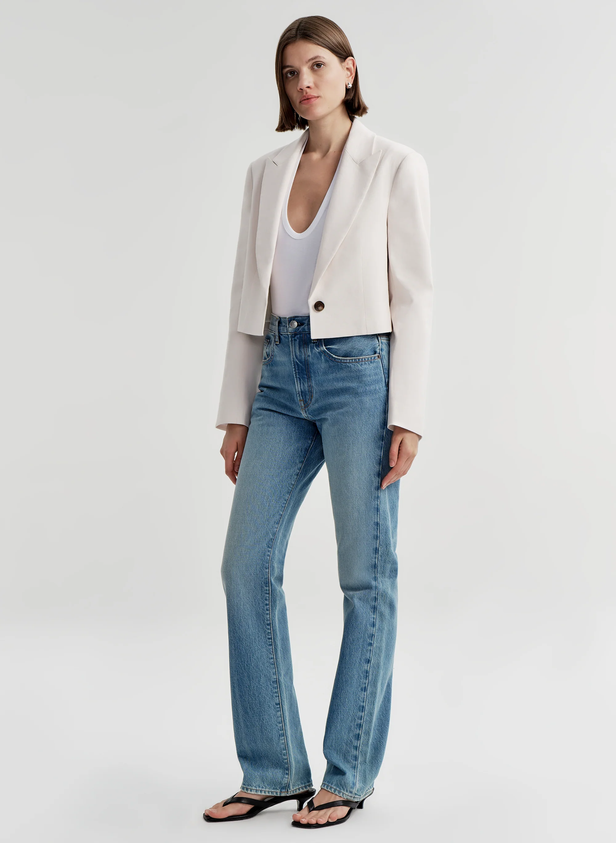 Cam Cropped Linen Jacket - Image 5