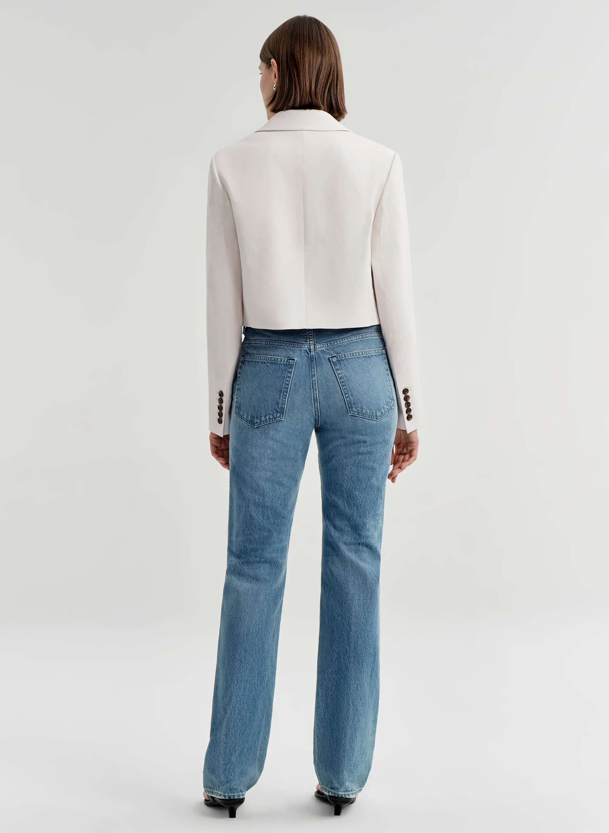 Cam Cropped Linen Jacket - Image 6