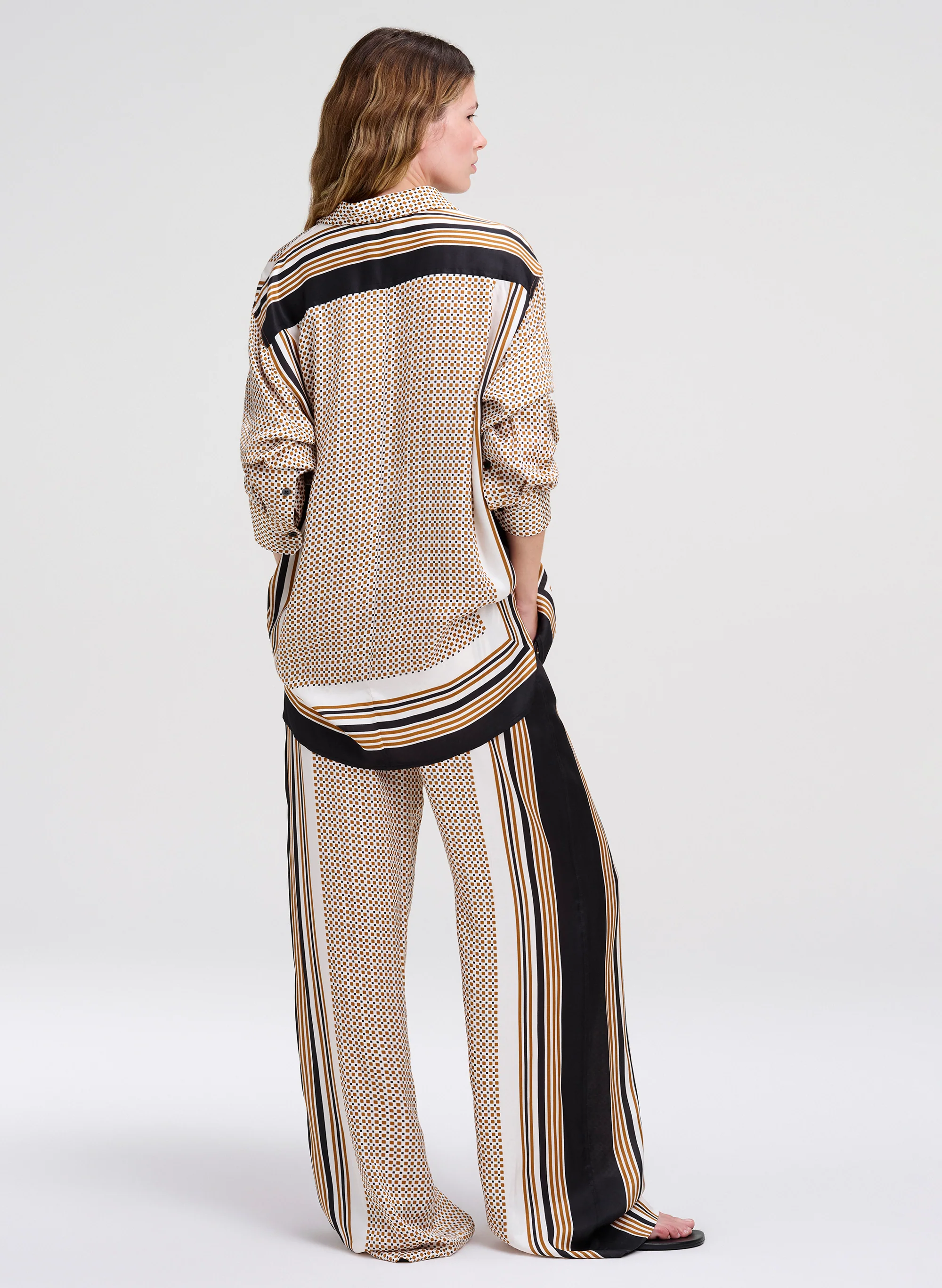 Maisie Scarf Print Shirt - Image 5