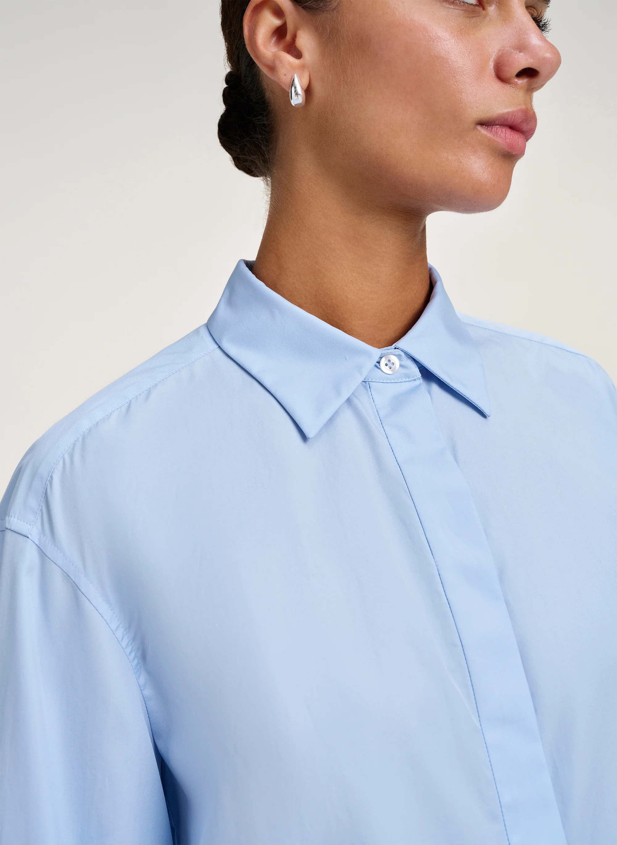 Maude Cropped Cotton Shirt - Image 2