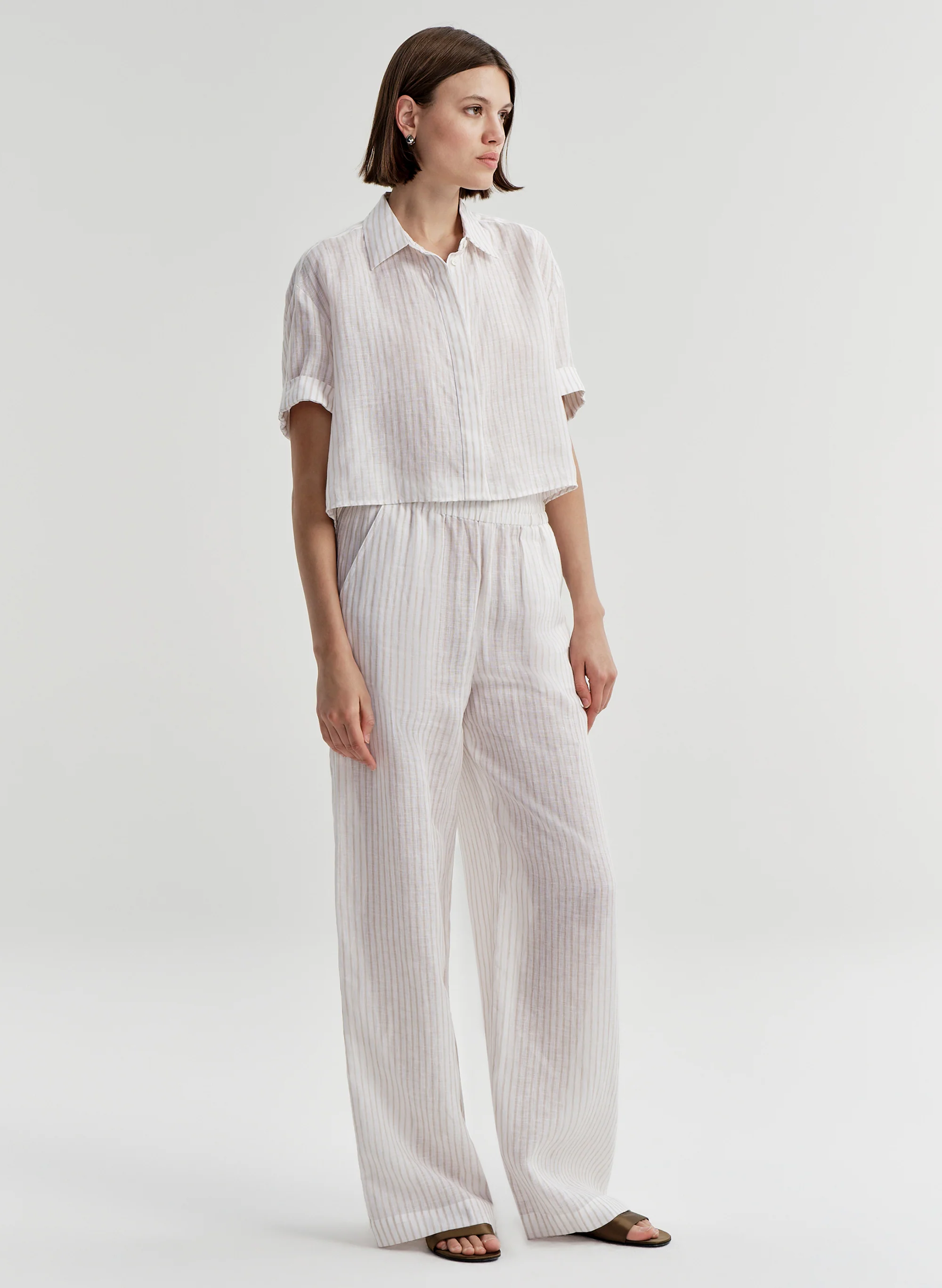 Mel Short Sleeve Linen Striped Shirt - Image 4