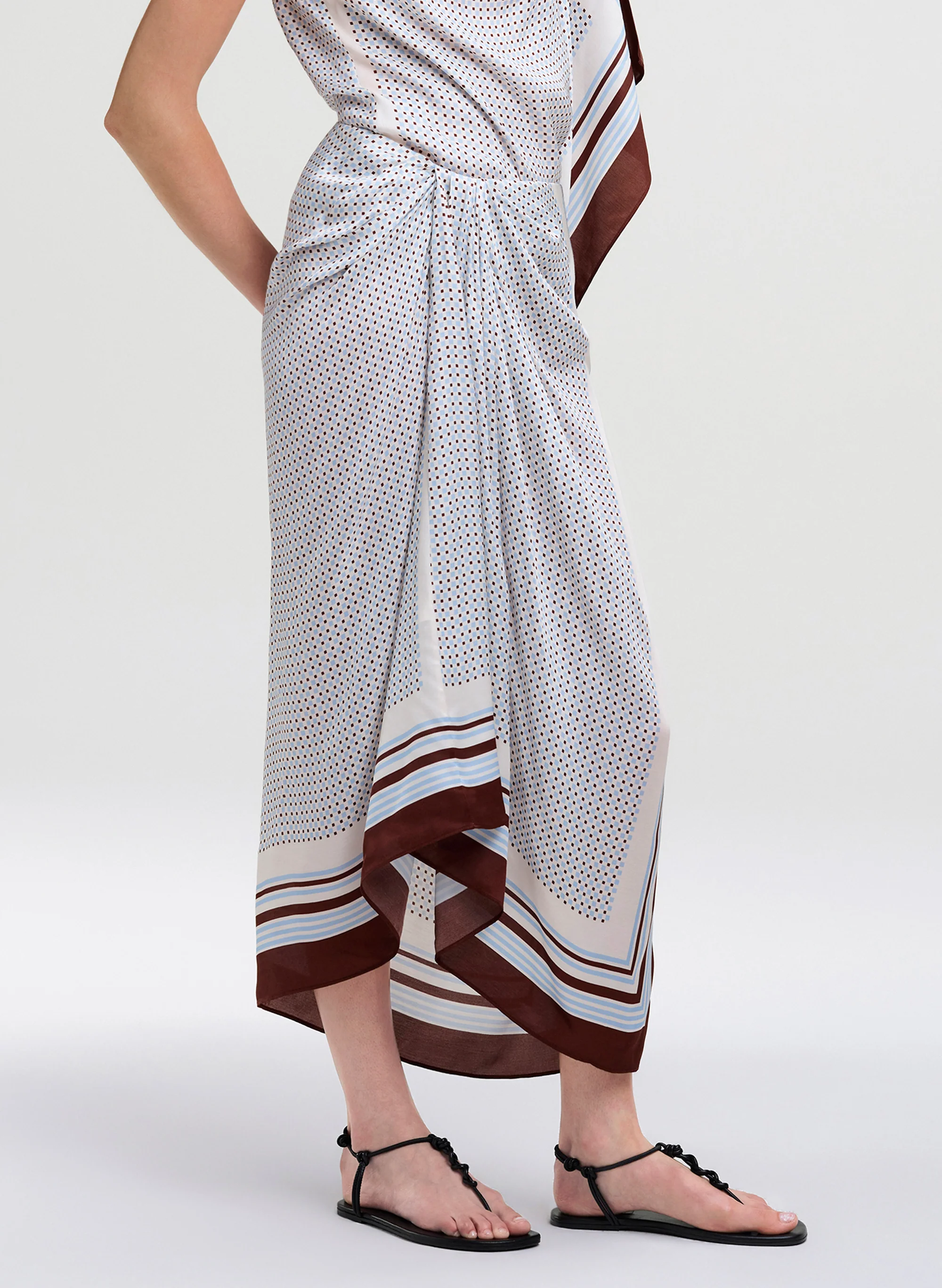 Reign Scarf Print Midi Skirt - Image 3