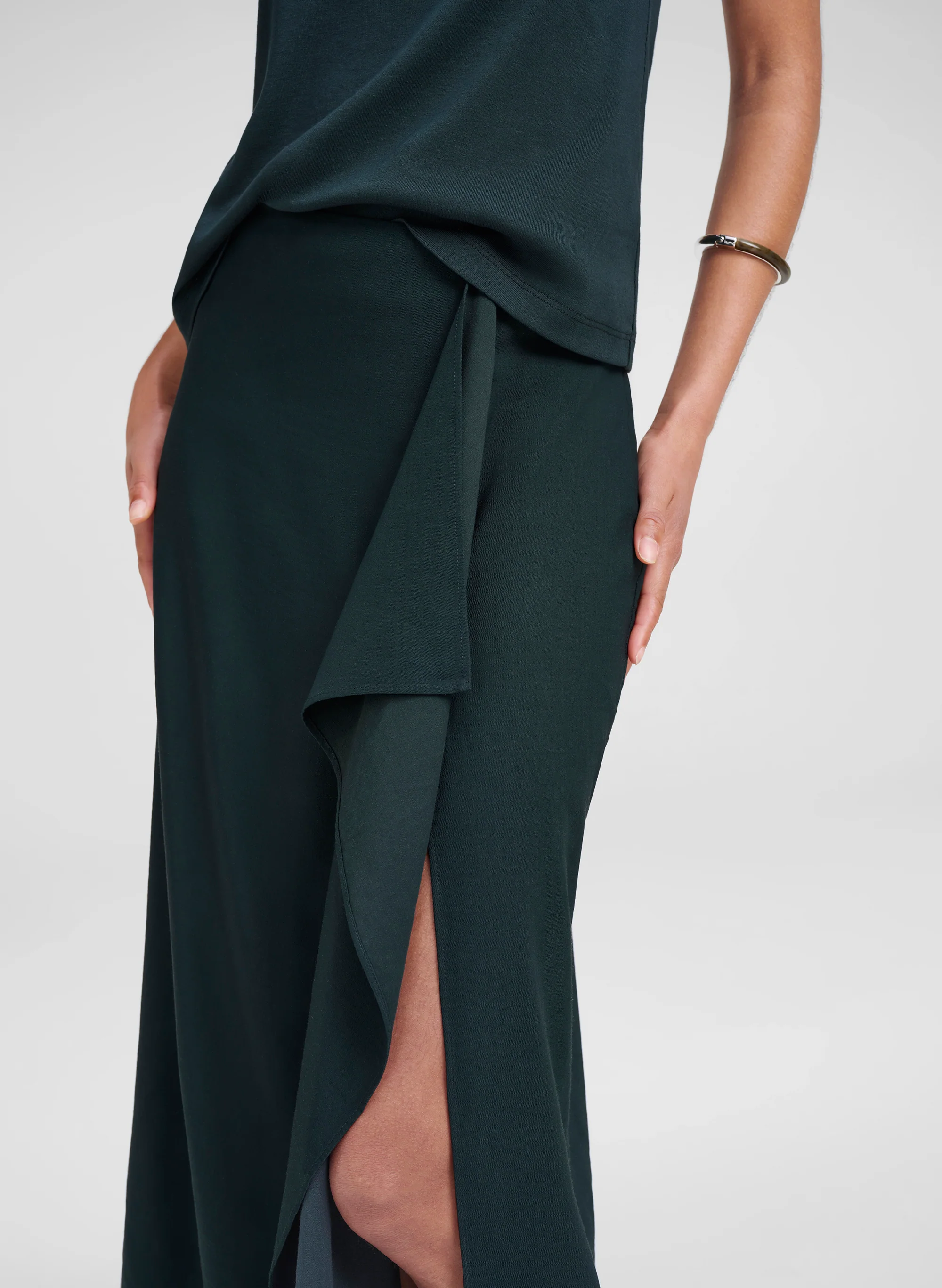 Seraphina Stretch Linen Midi Skirt - Image 3