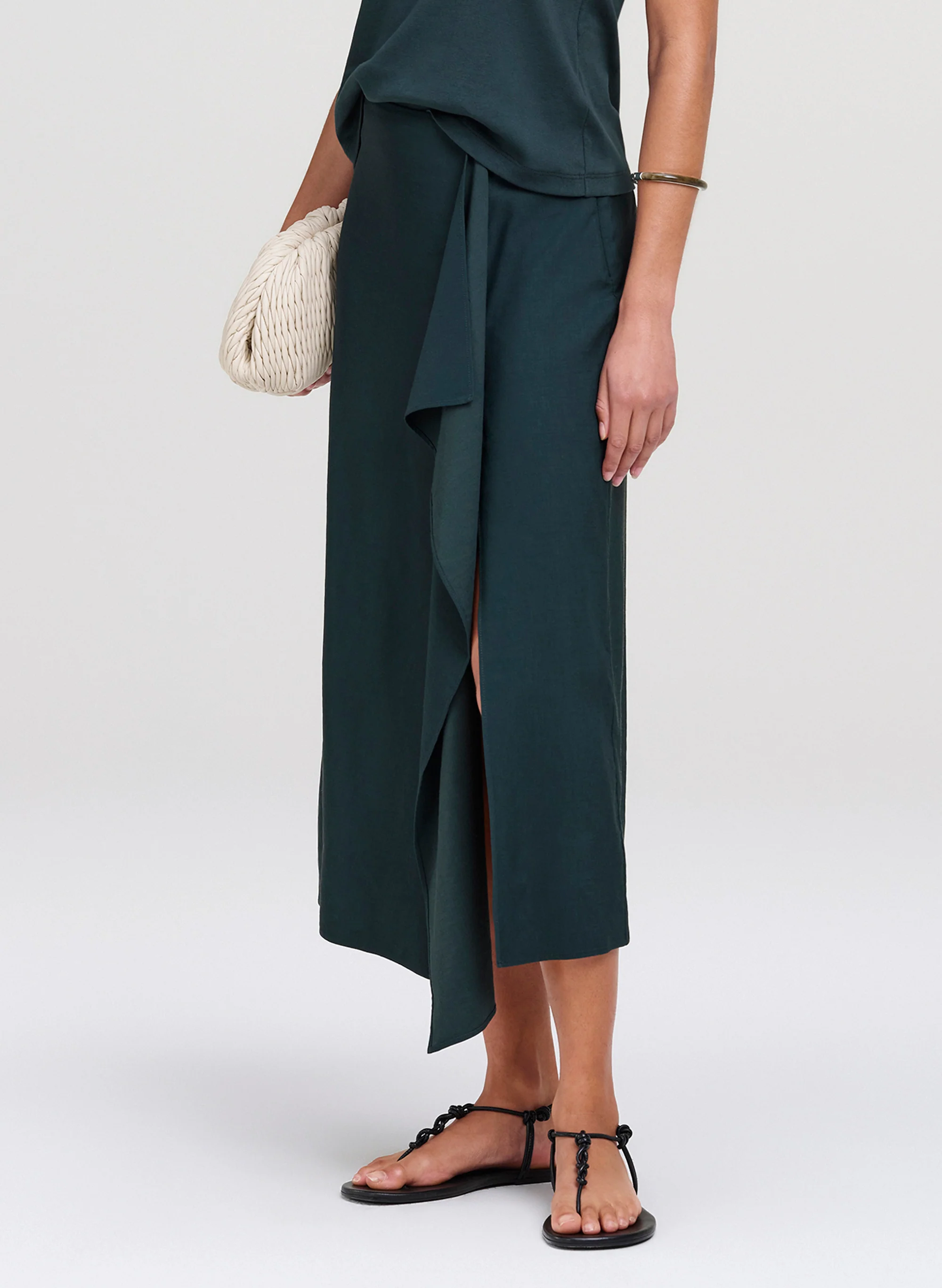 Seraphina Stretch Linen Midi Skirt - Image 4